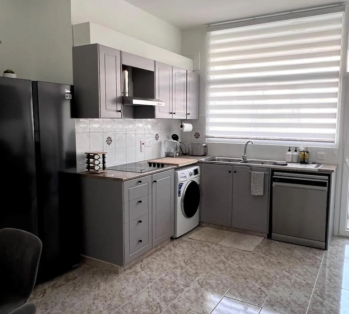 Casi-Homes لارنكا 0*,  قبرص